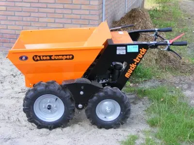 Muck dumper